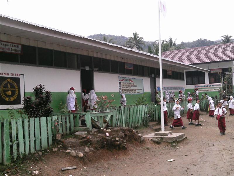 Foto dan Aktivitas Sekolah SD di Aceh Selatan