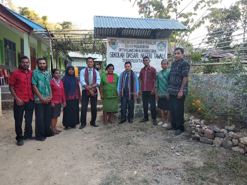 Foto dan Aktivitas Sekolah SD di Alor