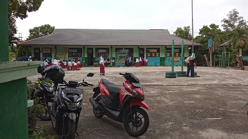 Foto dan Aktivitas Sekolah SD di Bengkalis