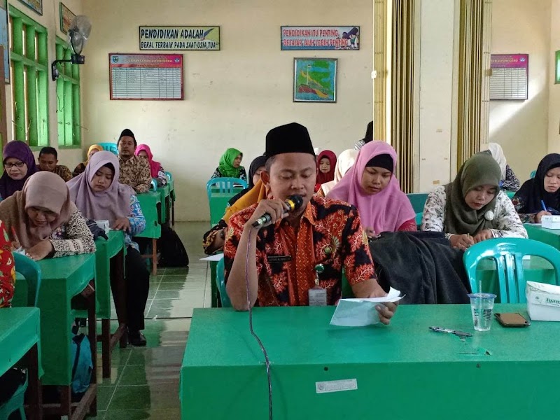 Foto dan Aktivitas Sekolah SD di Demak