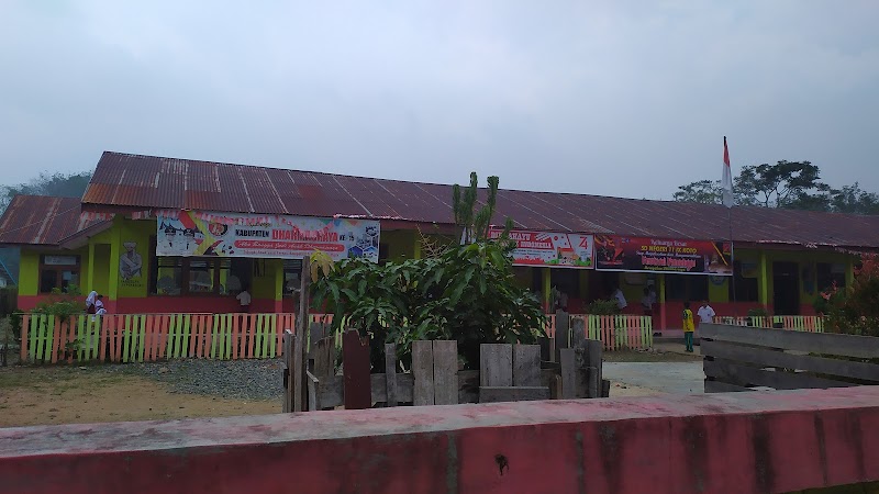 Foto dan Aktivitas Sekolah SD di Dharmasraya