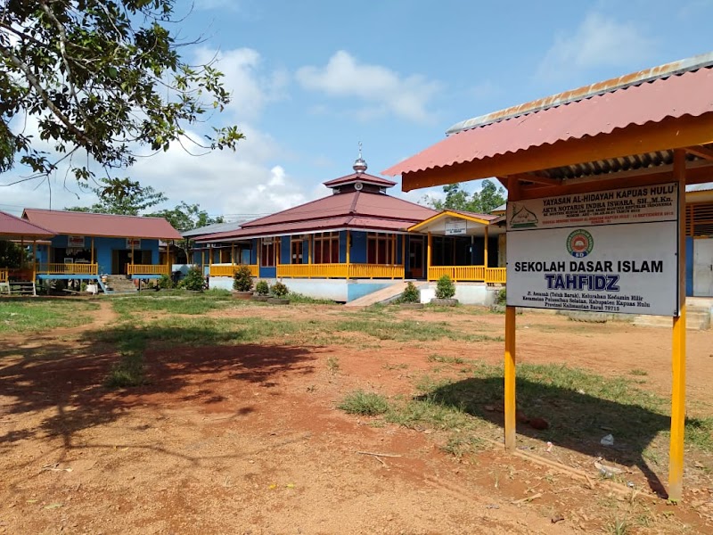 Foto dan Aktivitas Sekolah SD di Kapuas Hulu