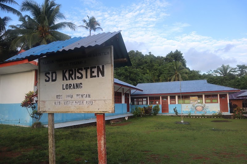 Foto dan Aktivitas Sekolah SD di Kepulauan Aru