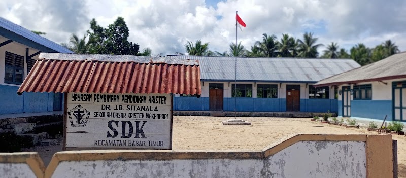 Foto dan Aktivitas Sekolah SD di Maluku Barat Daya