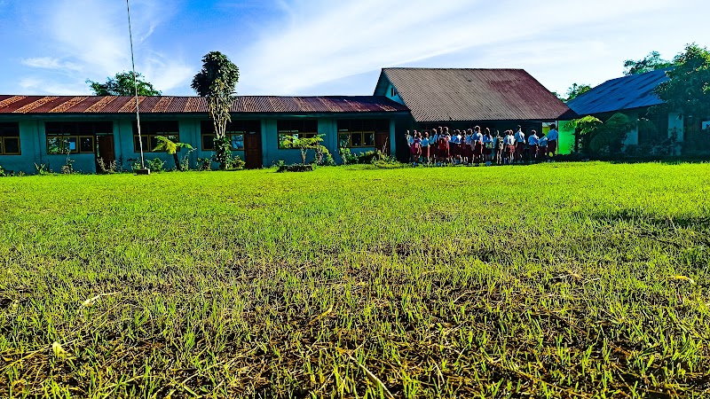 Foto dan Aktivitas Sekolah SD di Manggarai