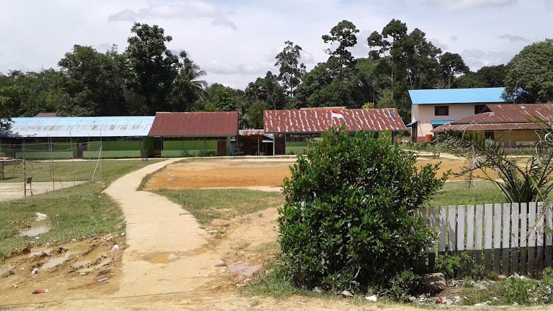 Foto dan Aktivitas Sekolah SD di Melawi