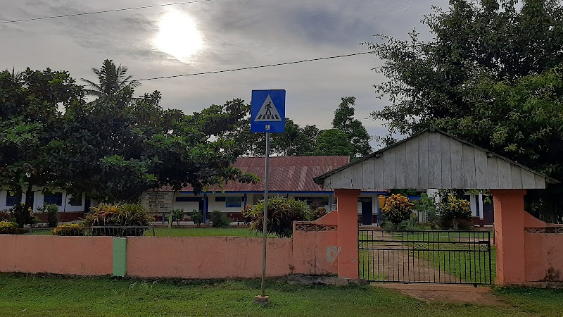 Foto dan Aktivitas Sekolah SD di Muna Barat