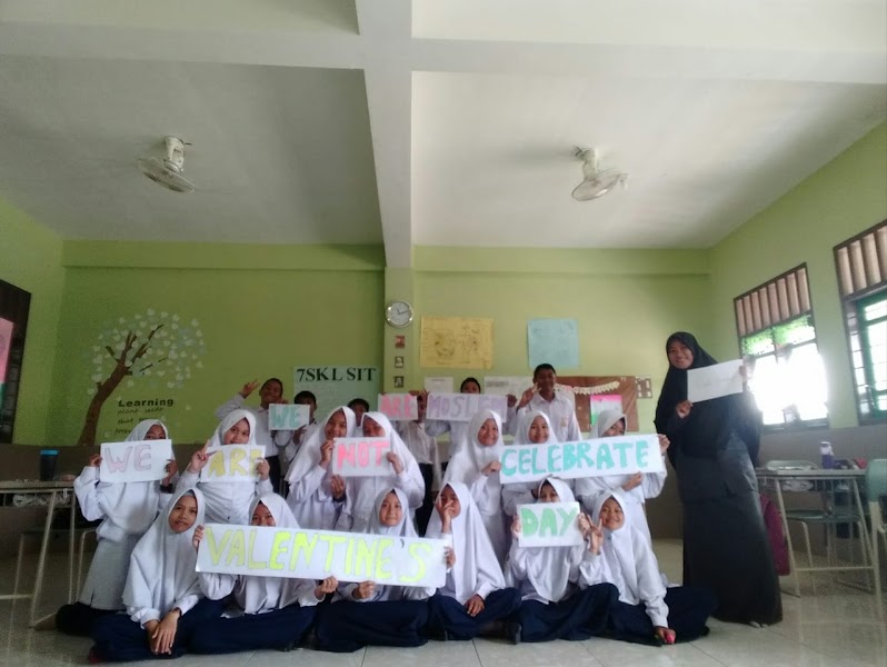 Foto dan Aktivitas Sekolah SD di Nabire