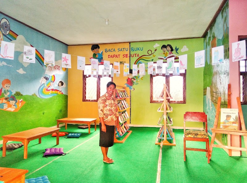 Foto dan Aktivitas Sekolah SD di Nagakeo