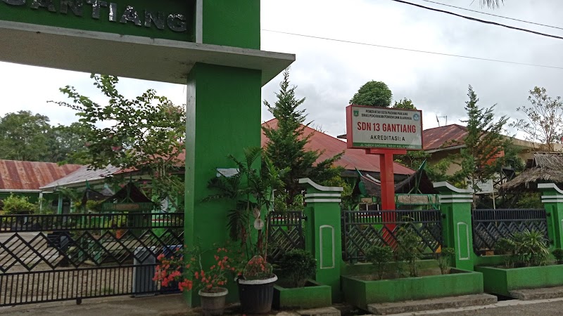 Foto dan Aktivitas Sekolah SD di Padang Panjang