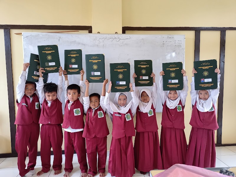 Foto dan Aktivitas Sekolah SD di Pagar Alam