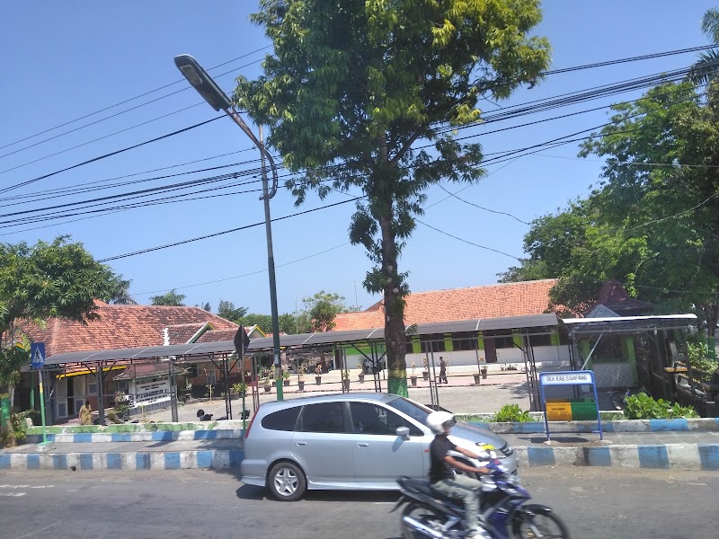 Foto dan Aktivitas Sekolah SD di Sampang