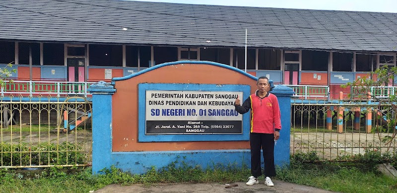 Foto dan Aktivitas Sekolah SD di Sanggau