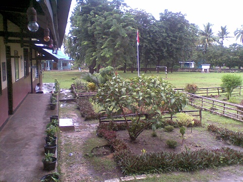 Foto dan Aktivitas Sekolah SD di Sumba Barat Daya