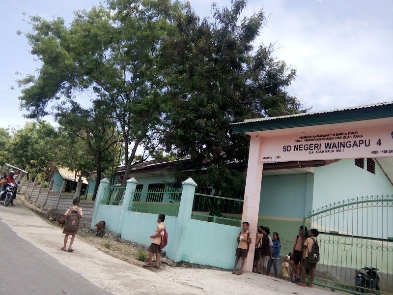 Foto dan Aktivitas Sekolah SD di Sumba Timur