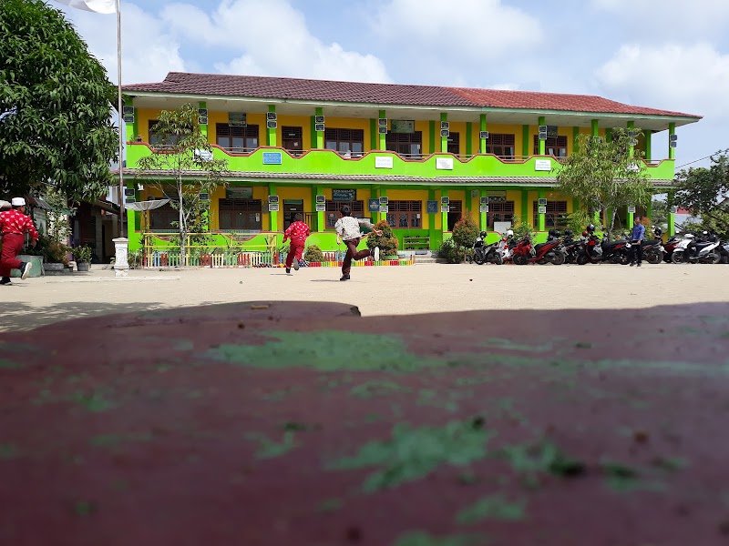 Foto dan Aktivitas Sekolah SD di Tanjung Jabung Barat