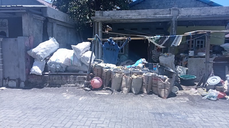 Foto dan Aktivitas Sekolah SD di Ternate