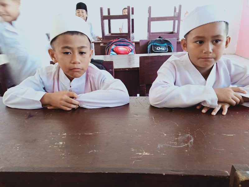 Foto dan Aktivitas Sekolah SD di Tolitoli