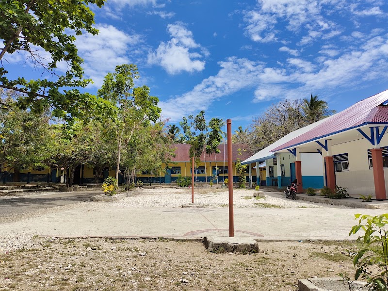 Foto dan Aktivitas Sekolah SD di Wakatobi