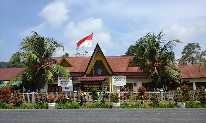 Foto SMA di Kab. Labuhan Batu Utara