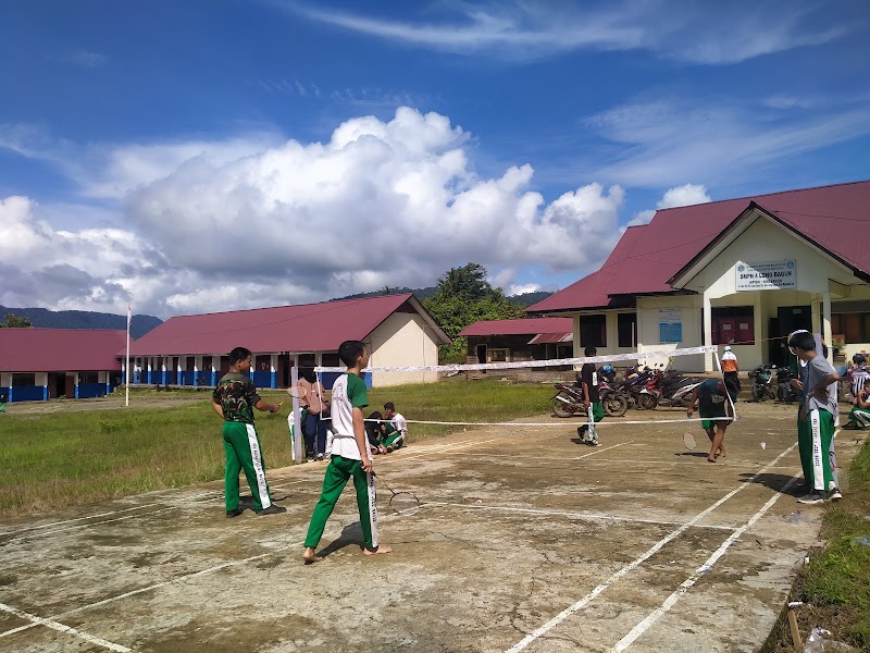 Foto SMA di Kab. Mahakam Ulu