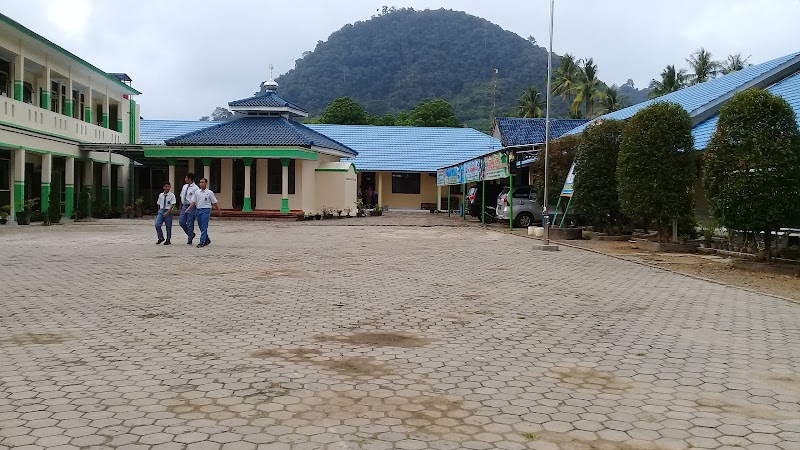 Foto SMA di Kab. Pesawaran