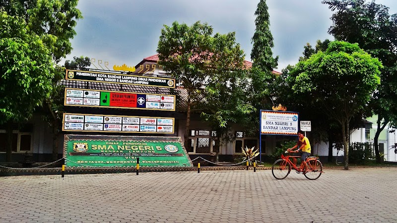 Foto SMA di Kota Bandar Lampung