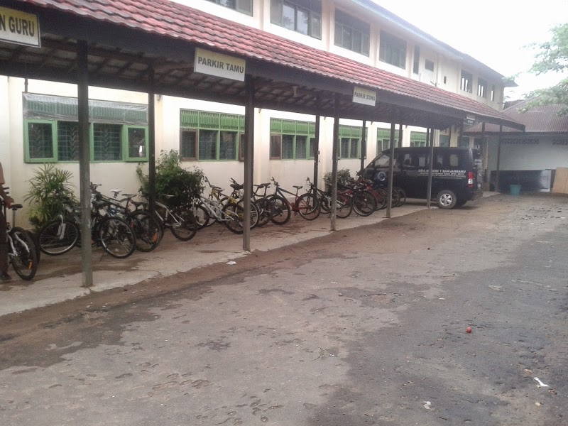 Foto SMA di Kota Banjarbaru