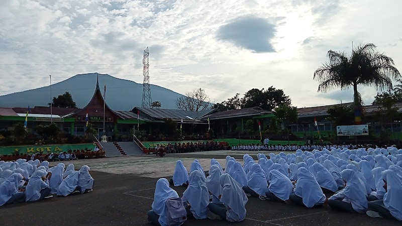 Foto SMA di Kota Padang Panjang