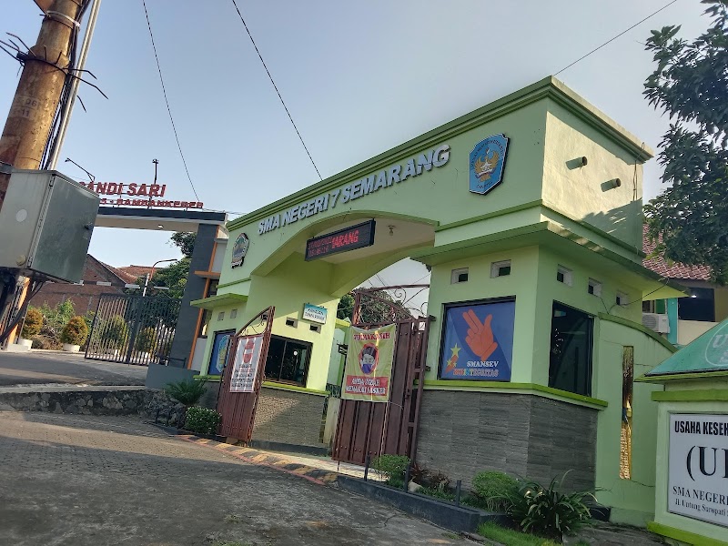 Foto SMA di Kota Semarang