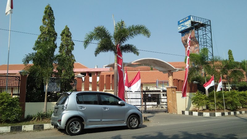 Foto SMA di Kota Surabaya