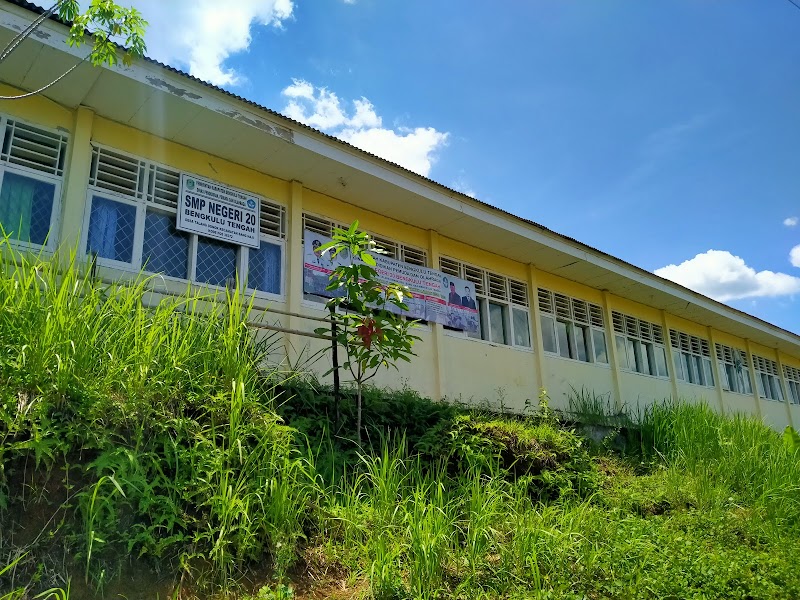 Foto SMP di Kab. Bengkulu Tengah