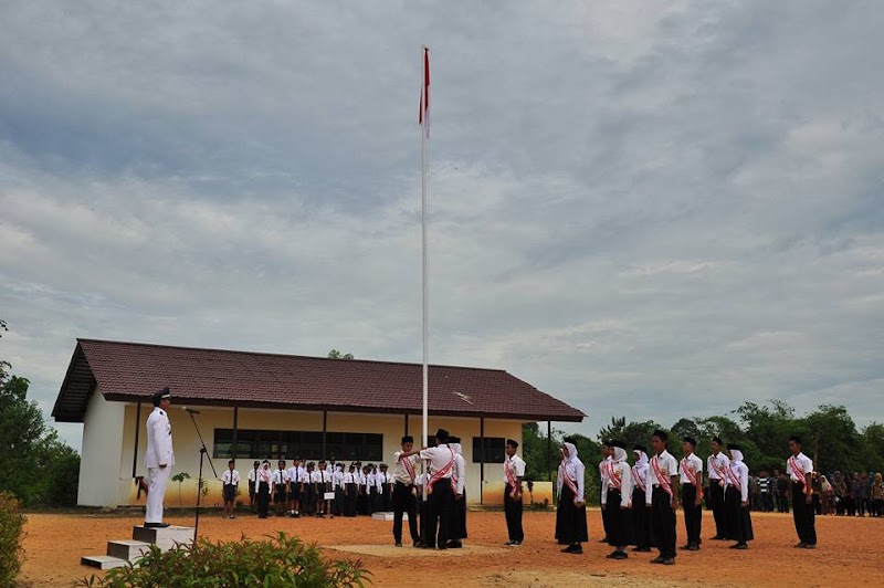 Foto SMP di Kab. Kapuas Hulu