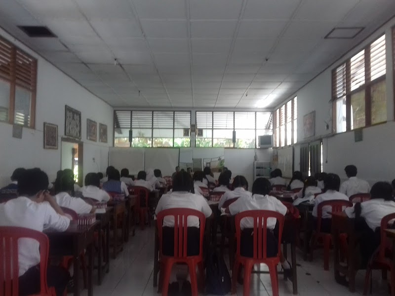 Foto SMP di Kab. Karang Asem