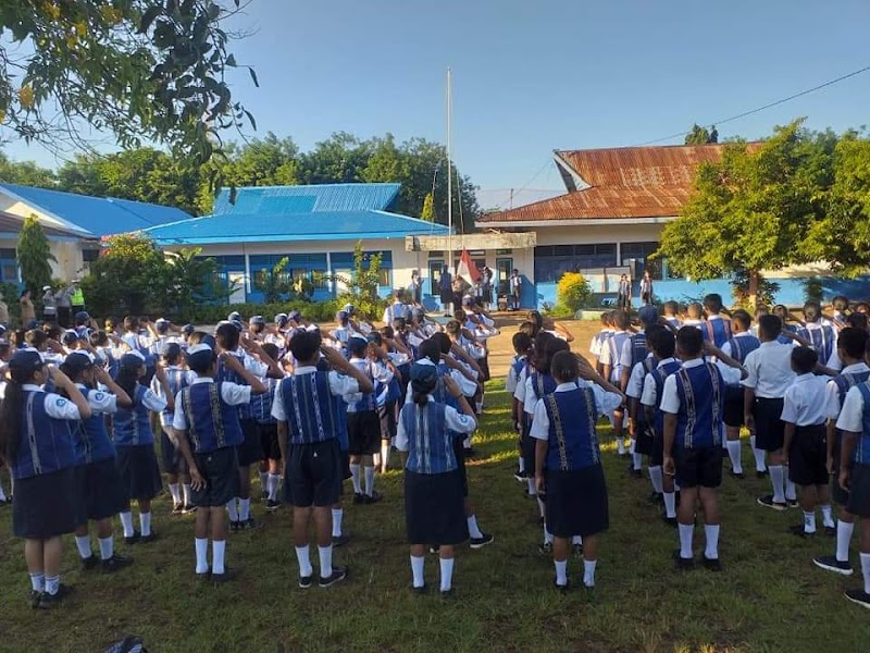 Foto SMP di Kab. Kepulauan Tanimbar