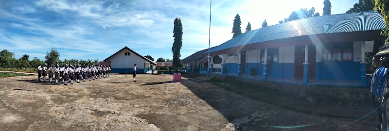 Foto SMP di Kab. Kepulauan Tanimbar