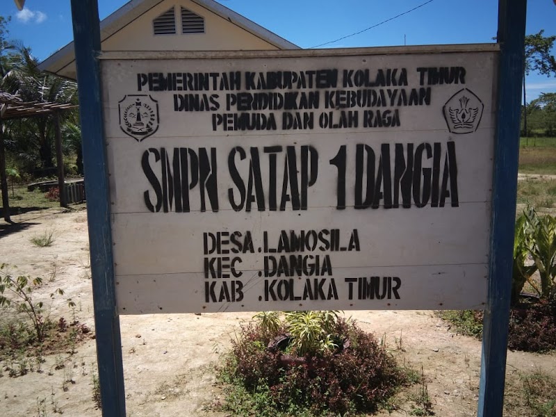 Foto SMP di Kab. Kolaka Timur