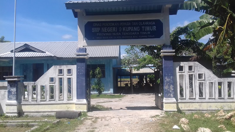 Foto SMP di Kab. Kupang