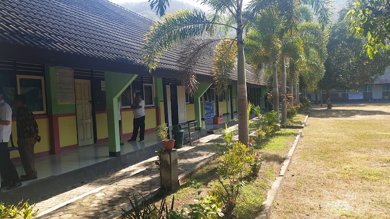 Foto SMP di Kab. Lombok Barat