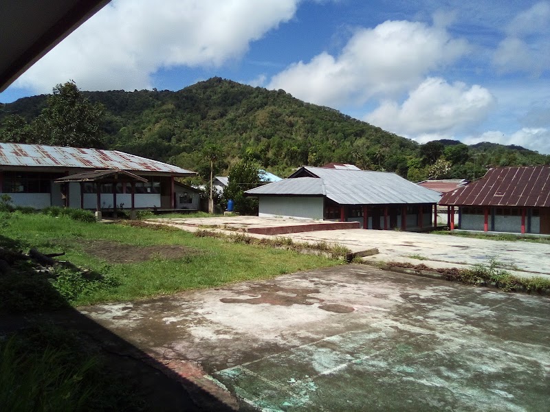 Foto SMP di Kab. Minahasa