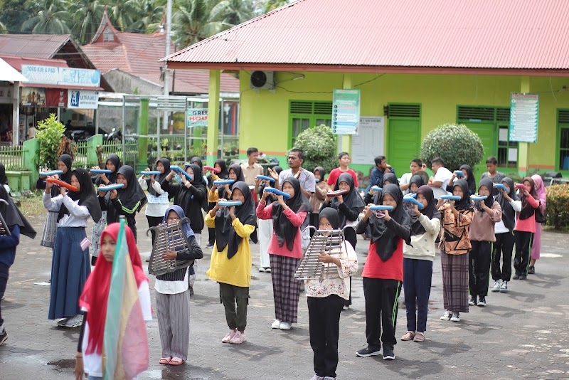 Foto SMP di Kab. Padang Pariaman