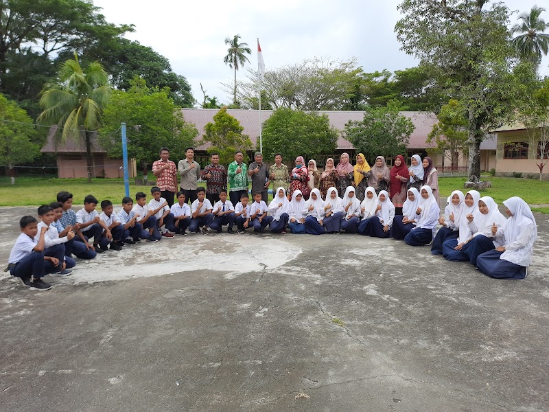 Foto SMP di Kab. Simeulue