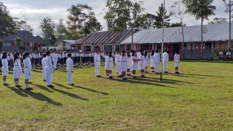 Foto SMP di Kab. Tapanuli Utara