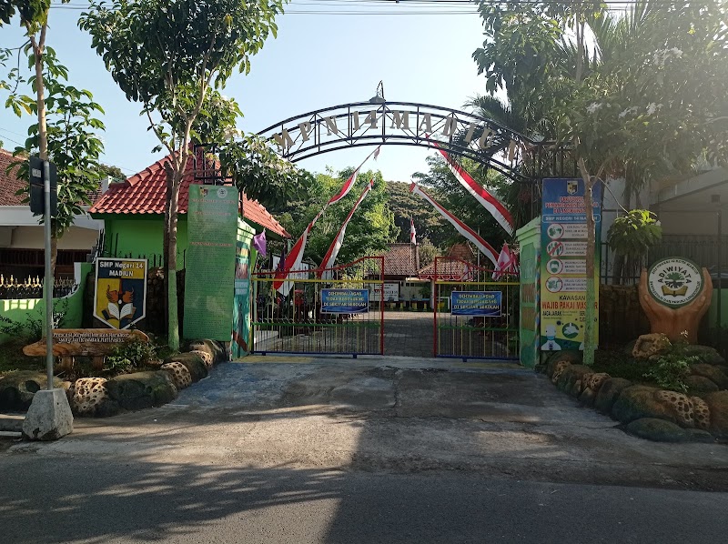 Foto SMP di Kota Madiun