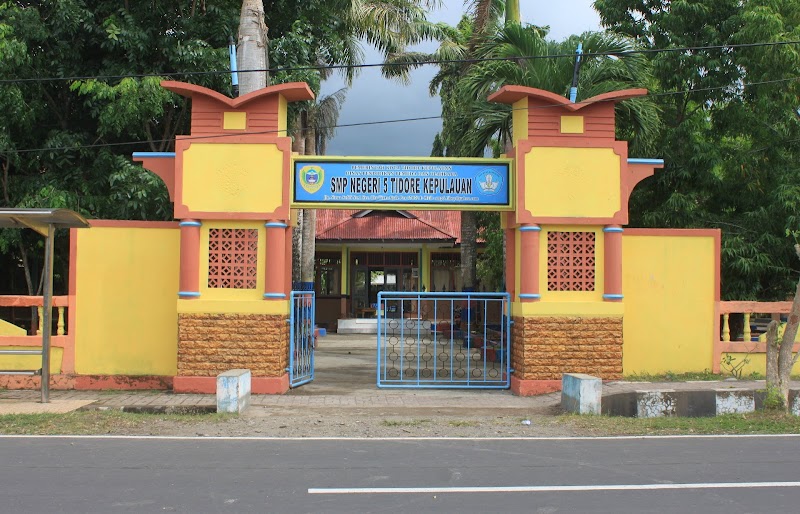 Foto SMP di Kota Tidore Kepulauan