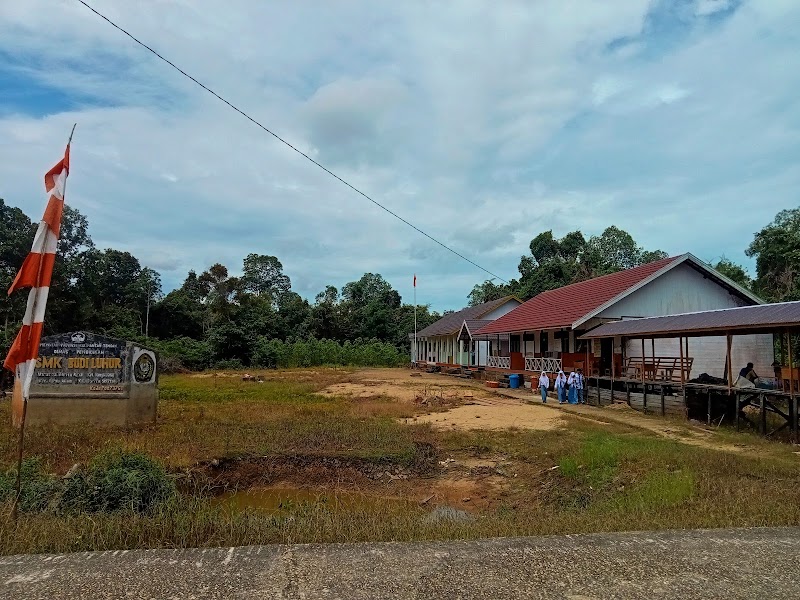 Daftar SMK Terbaik (1) in Kab. Barito Selatan