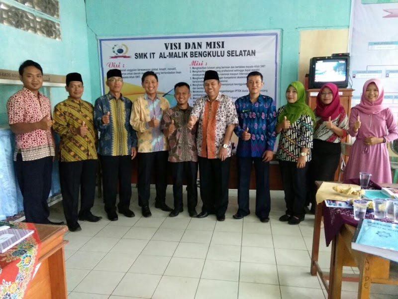 Daftar SMK Terbaik (1) in Kab. Bengkulu Selatan