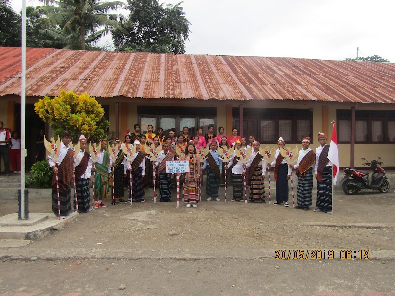 Daftar SMK Terbaik (1) in Kab. Ende