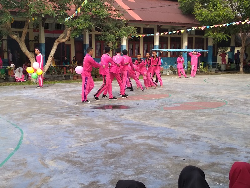 Daftar SMK Terbaik (1) in Kab. Kepulauan Meranti