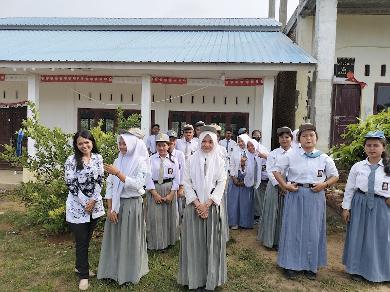 Daftar SMK Terbaik (1) in Kab. Labuhanbatu Selatan